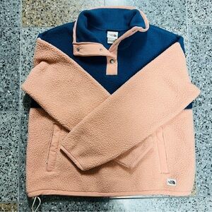 The North Face Pink and Blue Women's Cragmont Fleece 1/4 Snap